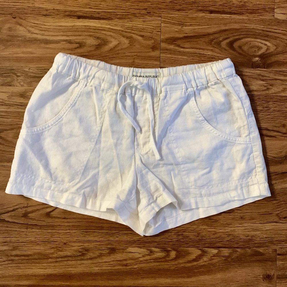 Banana Republic Shorts